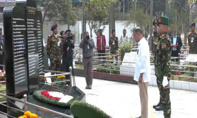 শহীদ সেনা দিবসে রাষ্ট্রপতি ও প্রধানমন্ত্রীর বিনম্র শ্রদ্ধা