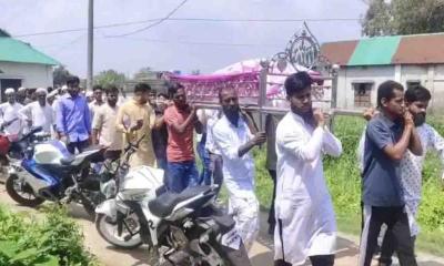 সমুদ্র দেখার স্বপ্ন শেষ, ফিরলেন লাশ হয়ে