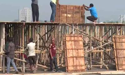 তারেক রহমানকে অভ্যর্থনায় ৩০০ ফিটে তৈরি হচ্ছে বিশাল মঞ্চ