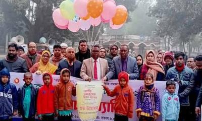 দিনাজপুরে নানা আয়োজনের মধ্য দিয়ে জাতীয় সমাজ সেবা দিবস পালিত