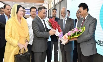 জাতিসংঘ সফর শেষে দেশে ফিরলেন প্রধানমন্ত্রী তারেক রহমান