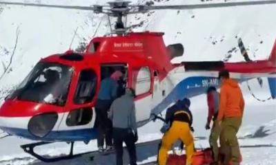 নেপালে তুষারধসে ১৫ পর্বতারোহী সহকারীর মৃত্যু