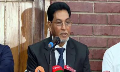 ইউটিউব-ফেসবুক দেশের ক্ষতির অন্যতম কারণ, রাশ টানা হবে: চিফ হুইপ