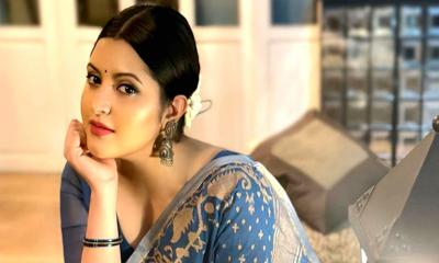 পরীমনি ক্ষোভ প্রকাশ করলেন ফটোকার্ড দিয়ে দুঃখ প্রকাশ নিয়ে