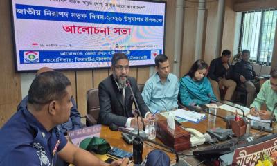 নীলফামারীতে বর্ণাঢ্য আয়োজনে জাতীয় নিরাপদ সড়ক দিবস উদযাপিত
