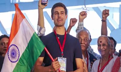দিল্লিতে আটকের পর মুক্তি পেলেন জনপ্রিয় ইউটিউবার ধ্রুব রাঠী