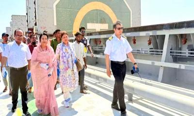 আমদানি করা গমের মান যাচাইয়ে কঠোরতার নির্দেশ দিয়েছেন খাদ্যমন্ত্রী আফরোজা খানম