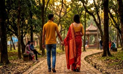 আজ প্রিয়তমা স্ত্রীর প্রশংসা করার দিন