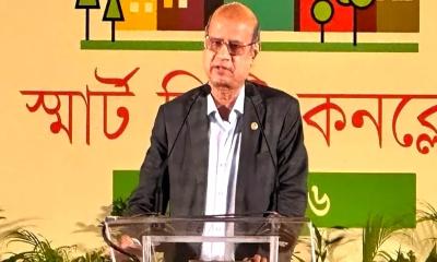 স্মার্ট ঢাকা নয়, আগে বাসযোগ্য ঢাকা চাই: রাজউক চেয়ারম্যান