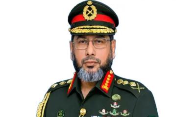 জাপান সফর শেষে দেশে ফিরলেন সেনাপ্রধান