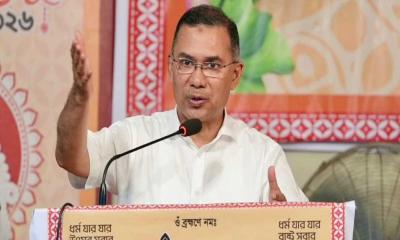 কাঁধে কাঁধ মিলিয়ে দেশ গড়ার ডাক: প্রধানমন্ত্রী তারেক রহমানর