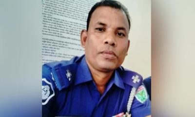 ‘পোশাক লাগিয়েছি ঘুষের টাকা দিয়ে, ঘুষ খাওয়ার জন্যই’
