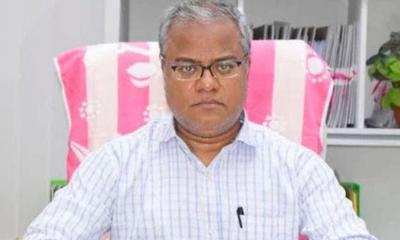 চুয়েটের নতুন উপাচার্য ২০ দিন পর তালা ভেঙে দপ্তরে যোগ দিলেন ড. শরীফুল