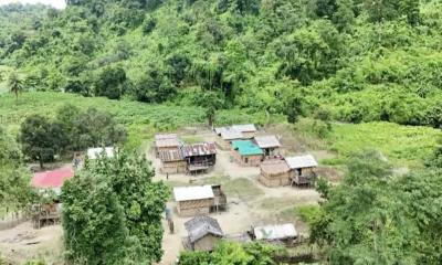 পাহাড়ে ভেঙে যাওয়া স্কুল পুনর্নির্মাণে প্রধানমন্ত্রীর কার্যালয়ের উদ্যোগ