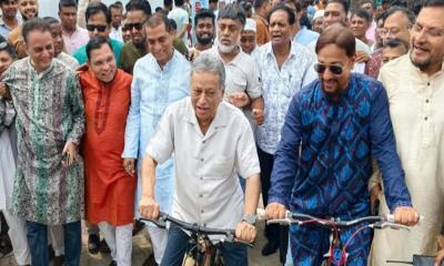 কম্পিউটার জ্ঞান ছাড়া এগোনো কঠিন: অর্থমন্ত্রী