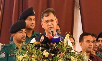 সর্বোচ্চ নিরাপত্তা ও বরাদ্দে দুর্গাপূজা উদযাপিত হচ্ছে: স্বরাষ্ট্রমন্ত্রী