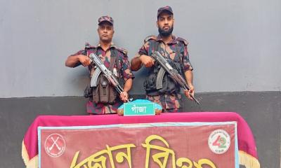 বিরল সীমান্তে বিজিবির দুটি বিশেষ অভিযান: উদ্ধার ভারতীয় মাদকদ্রব্য