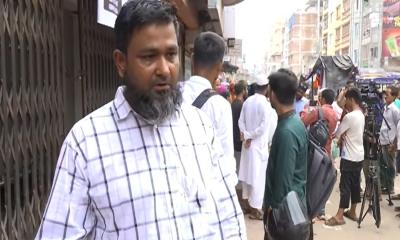 রামিসার পরিবারকে সান্ত্বনা দিতে এসে কাঁদলেন নিশাতের বাবা