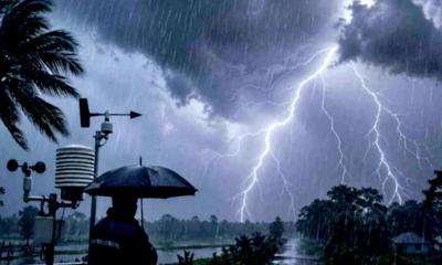 রাত ১টার মধ্যে ঝড়-বৃষ্টি হতে পারে ঢাকাসহ ১৮ অঞ্চলে
