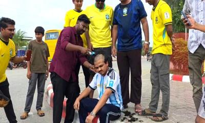 ব্রাজিলের জয়ে মাথা ন্যাড়া করলেন এক আর্জেন্টিনা সমর্থক