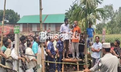 পঞ্চগড়ের দেবীগঞ্জে ইউএনও‍‍`র উপর হামলার ঘটনায় ৩০০ জনের বিরুদ্ধে মামলা