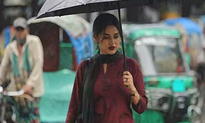 ঢাকাসহ ১৭ জেলায় দুপুরের মধ্যে ঝড়বৃষ্টির আশঙ্কা