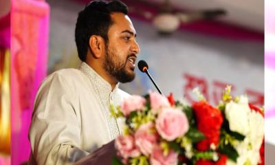 বৈষম্যহীন দেশ গড়তে সম্প্রীতির ডাক দিলেন নাহিদ ইসলাম