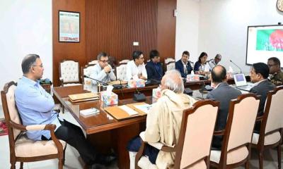 বন্ধ কল-কারখানা নিয়ে প্রধানমন্ত্রী তারেক রহমানের বৈঠক