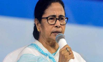 সরকার বিরোধীদের এক মঞ্চে ডেকে যে বার্তা দিলেন মমতা