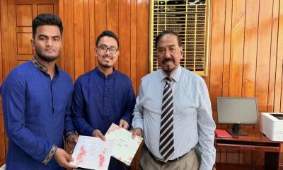 স্পিকার হাফিজ উদ্দিনকে বিয়ের দাওয়াত দিলেন ভিপি সাদিক কায়েম