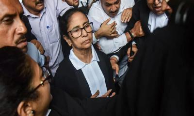 মমতা কী আইনজীবী, রিপোর্ট চাইল ভারতের বার কাউন্সিল