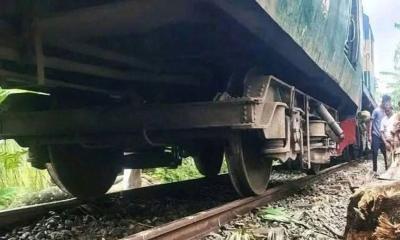 সাড়ে পাঁচ ঘণ্টা পর নীলফামারীতে ট্রেন চলাচল স্বাভাবিক