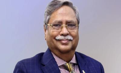 লন্ডনে চিকিৎসা শেষে দেশে ফিরেছেন রাষ্ট্রপতি