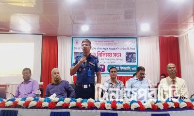 দিনাজপুরে শিশু অধিকার ও শ্রম নিরসন নিয়ে মতবিনিময় সভা