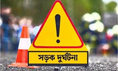 ঈদে বাড়ি ফেরার পথে ঘোড়াঘাটে সড়ক দুর্ঘটনায় ২ শিশুর মৃত্যু