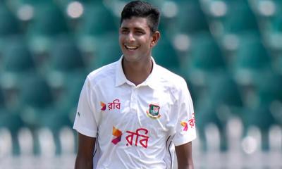 বিয়ের পিঁড়িতে বসলেন পেসার নাহিদ রানা