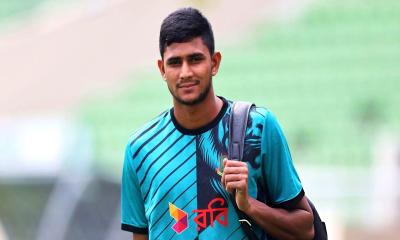 অস্ট্রেলিয়া সফর থেকে ছিটকে গেলেন গতিতারকা নাহিদ রানা