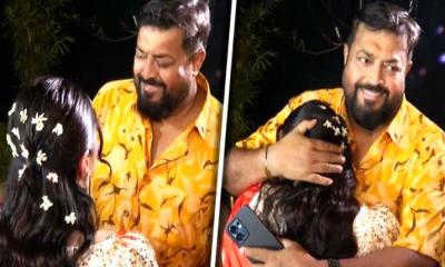 পরীমনির জন্মদিনে ওমর সানীর স্নেহের আলিঙ্গন