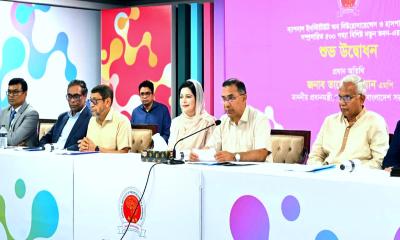 প্রত্যন্ত অঞ্চলে মানসম্মত স্বাস্থ্যসেবা পৌঁছে দিতে কাজ করছে সরকার: প্রধানমন্ত্রী