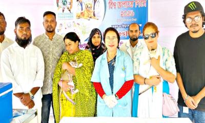 দিনাজপুরে বিশ্ব জলাতঙ্ক দিবসে বিনামূল্যে টিকা প্রদান