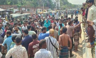 মোহাম্মদপুরে অটোরিকশা চালকদের অবরোধ