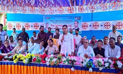 বগুড়ায় শতাধিক দুস্থের মাঝে ডা. বিটুর আর্থিক সহায়তার চেক বিতরণ