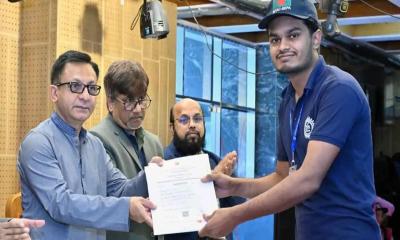 পুঁজিবাজারে ১৭ হাজার বিনিয়োগকারী ফেরত পাচ্ছেন অর্থ