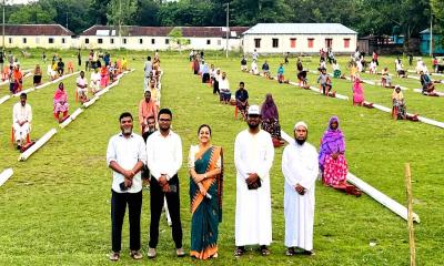 নীলফামারীতে ১০০ পরিবার পেল সুপেয় পানির টিউবওয়েল
