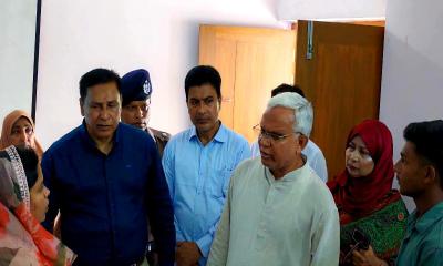 বাড়ি বাড়ি গিয়ে ফ্যামিলি কার্ড পৌঁছে দেবে সরকার: সমাজকল্যাণ মন্ত্রী