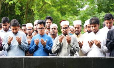 জুলাই অভ্যুত্থানের শহীদদের স্মরণে‍‍` — ছাত্রশিবিরের শ্রদ্ধা