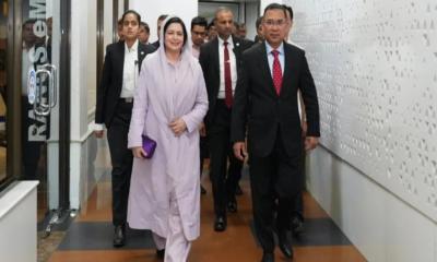 প্রধানমন্ত্রী তারেক রহমান চার দিনের সরকারি জাপান সফর শেষে দেশে ফিরেছেন