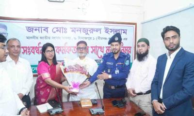 কাহারোলে এমপি মনজুরুল ইসলামের মতবিনিময় সভা