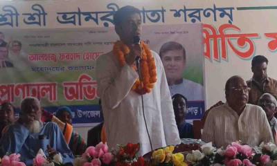 বদেশ্বরী মন্দিরে সম্প্রীতির বার্তা দিলেন পানি সম্পদ প্রতিমন্ত্রী