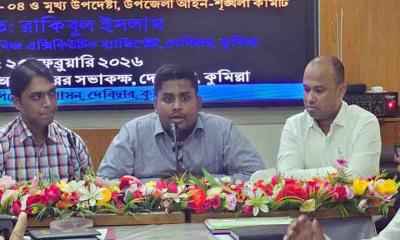 ওসির সামনেই সেকেন্ড অফিসারকে ‘দুর্নীতিবাজ’ বললেন হাসনাত